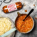 Bavet rollet met pot bolognaisesaus en pasta.webp